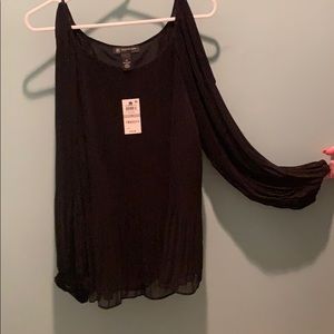 Cold shoulder long sleeve blouse